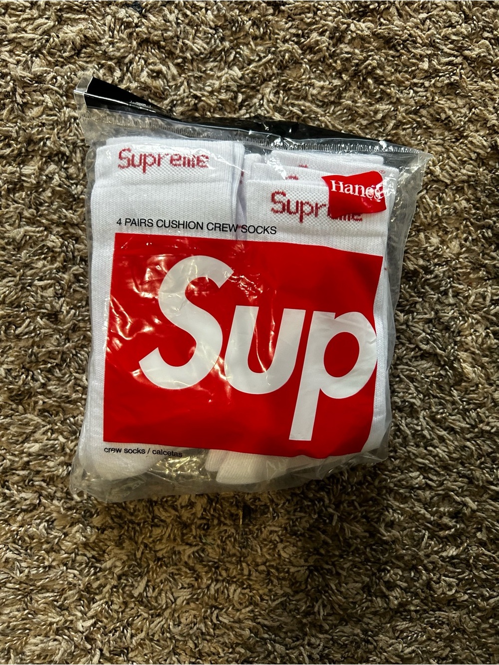 Hanes x Supreme White Crew Cushion Socks - 4 Pack